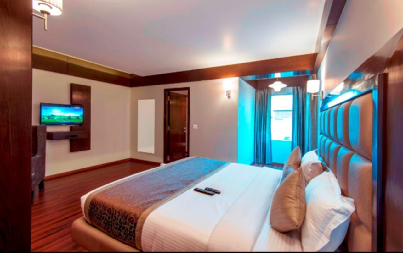 Hotel De Nada-A Luxury Stay Divisione di Divisione di Jaipur Esterno foto