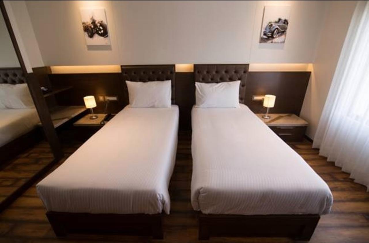 Hotel De Nada-A Luxury Stay Divisione di Divisione di Jaipur Esterno foto
